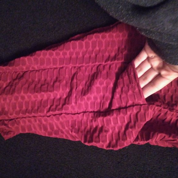 Exercise shorts - Picture 3 of 3